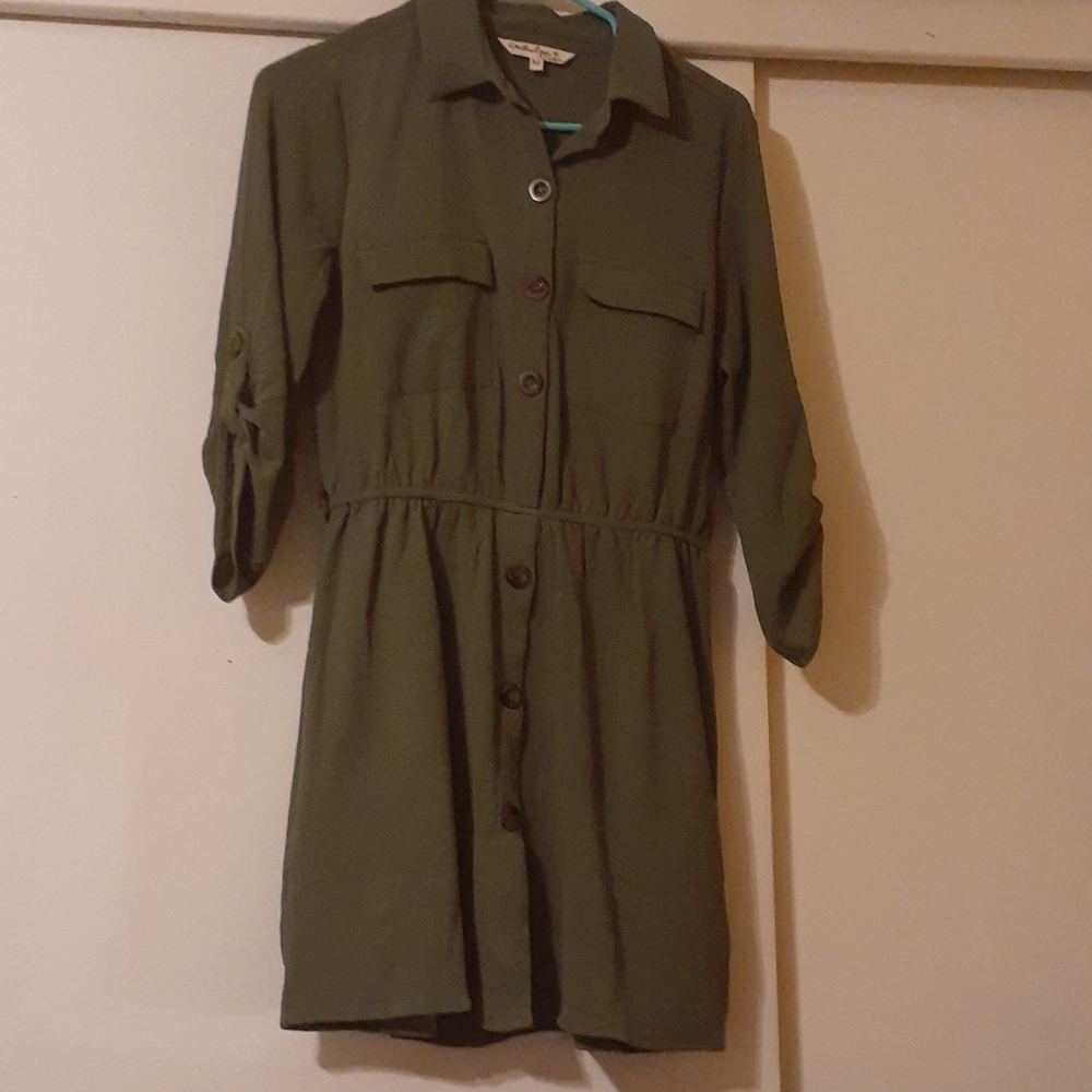 2/25$ 🎀 Indulge forest green dress